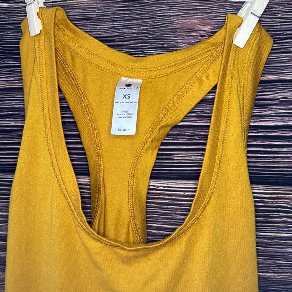 YOGALICIOUS - Picture 3 of 3